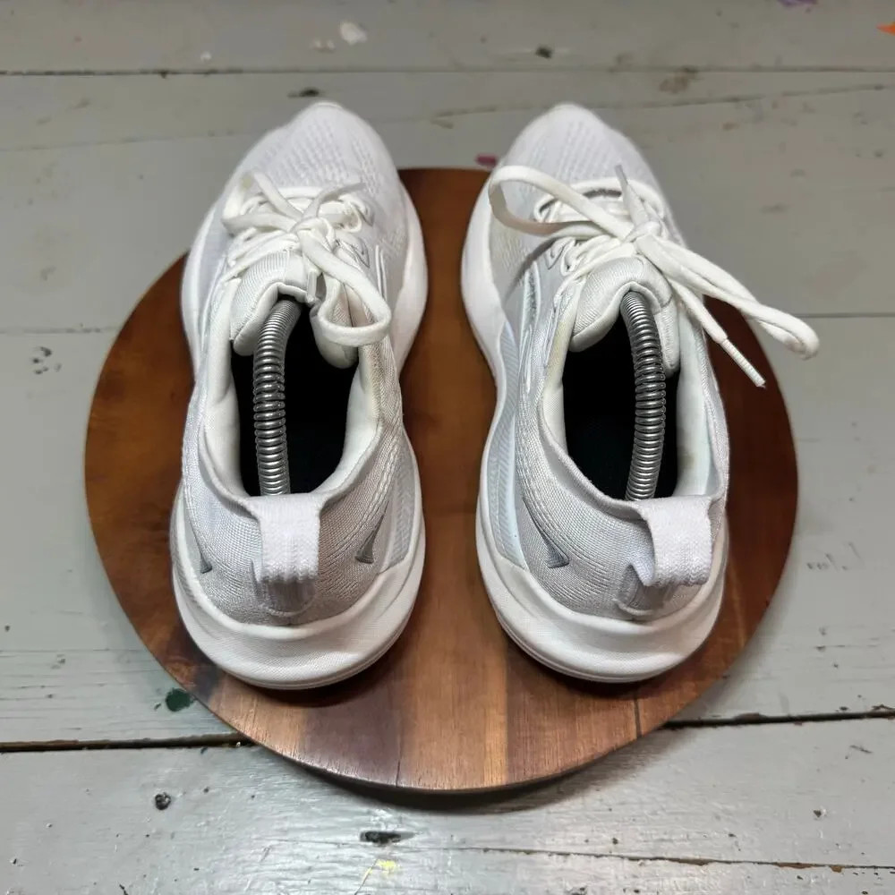 Brooks Glycerin GTS 22 Womens Size 8.5 White Sneaker Shoes